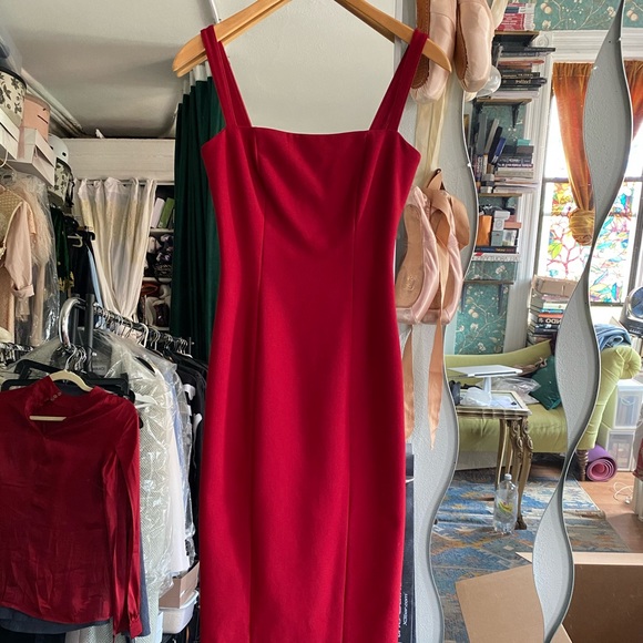 Cinq a Sept Ella Dress in Crimson - Picture 3 of 5